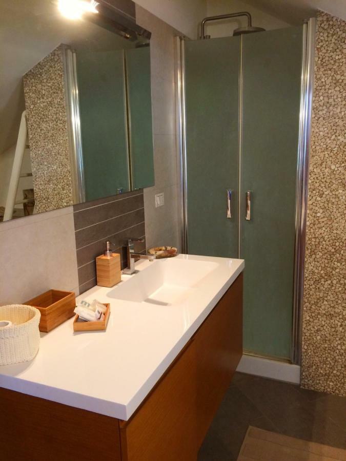 Tyrrhenian Sea Apartment Торре-Фаро Екстер'єр фото