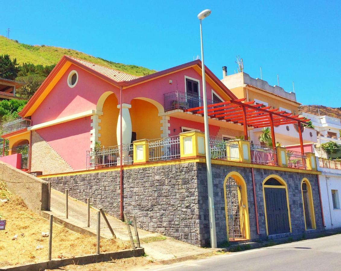 Tyrrhenian Sea Apartment Торре-Фаро Екстер'єр фото